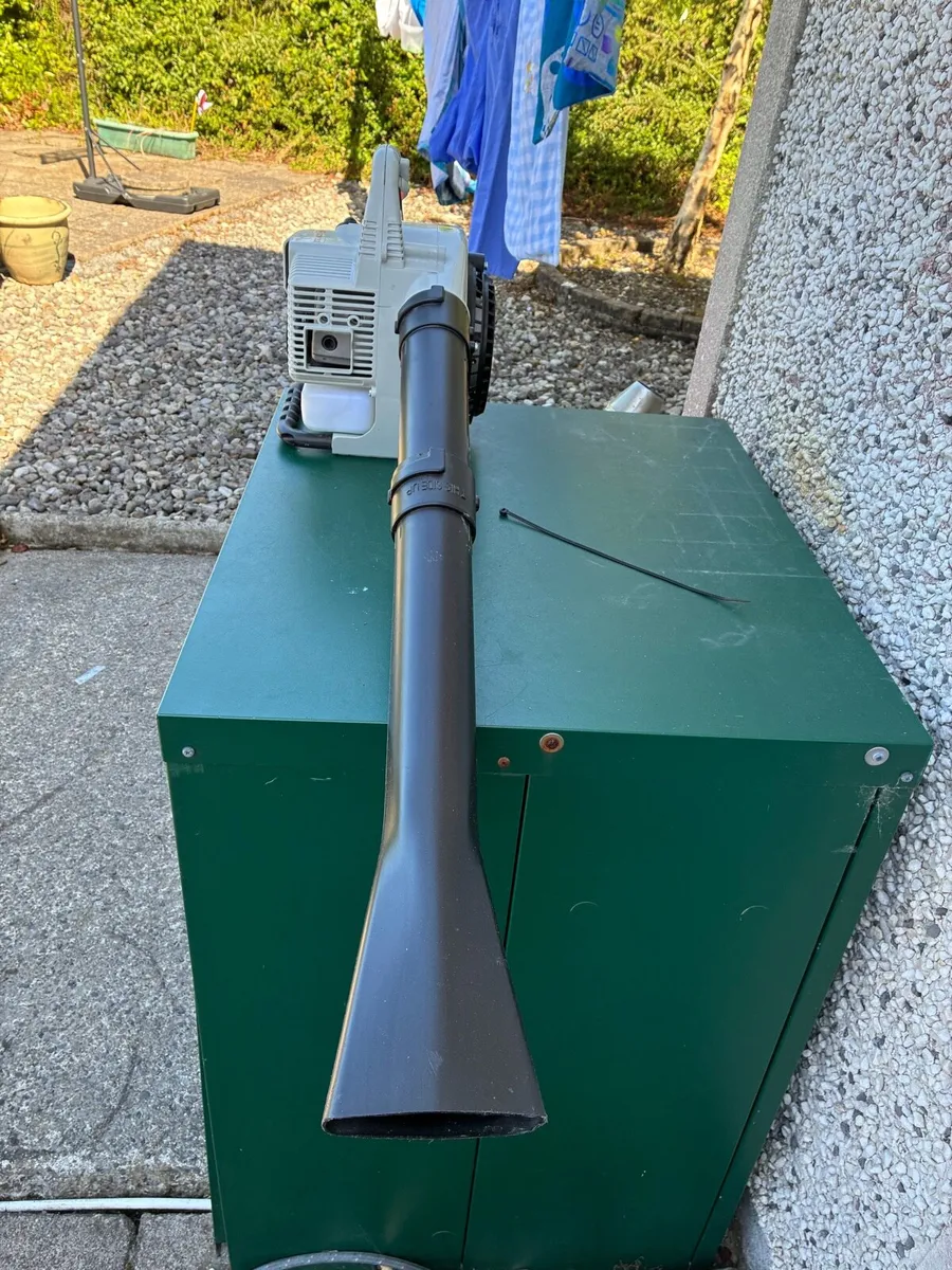 Leaf blower for sale - Image 3