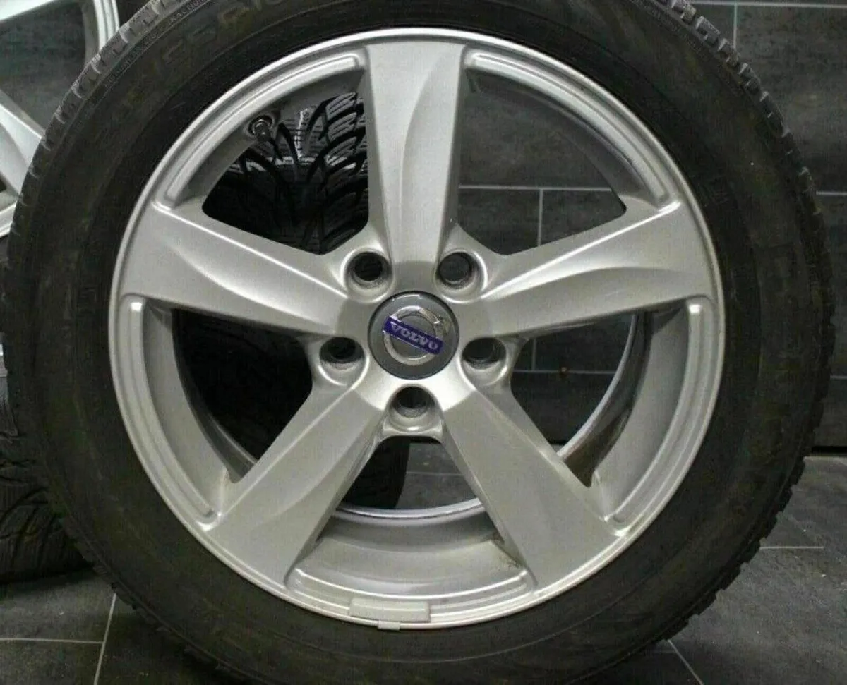 4 x Volvo Centre Caps - FREE POST - Image 2