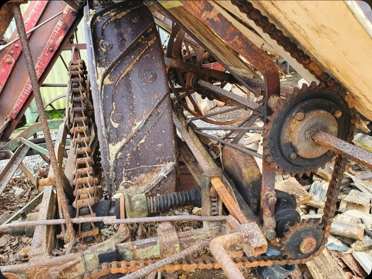 Massey Harris Binder - Image 3