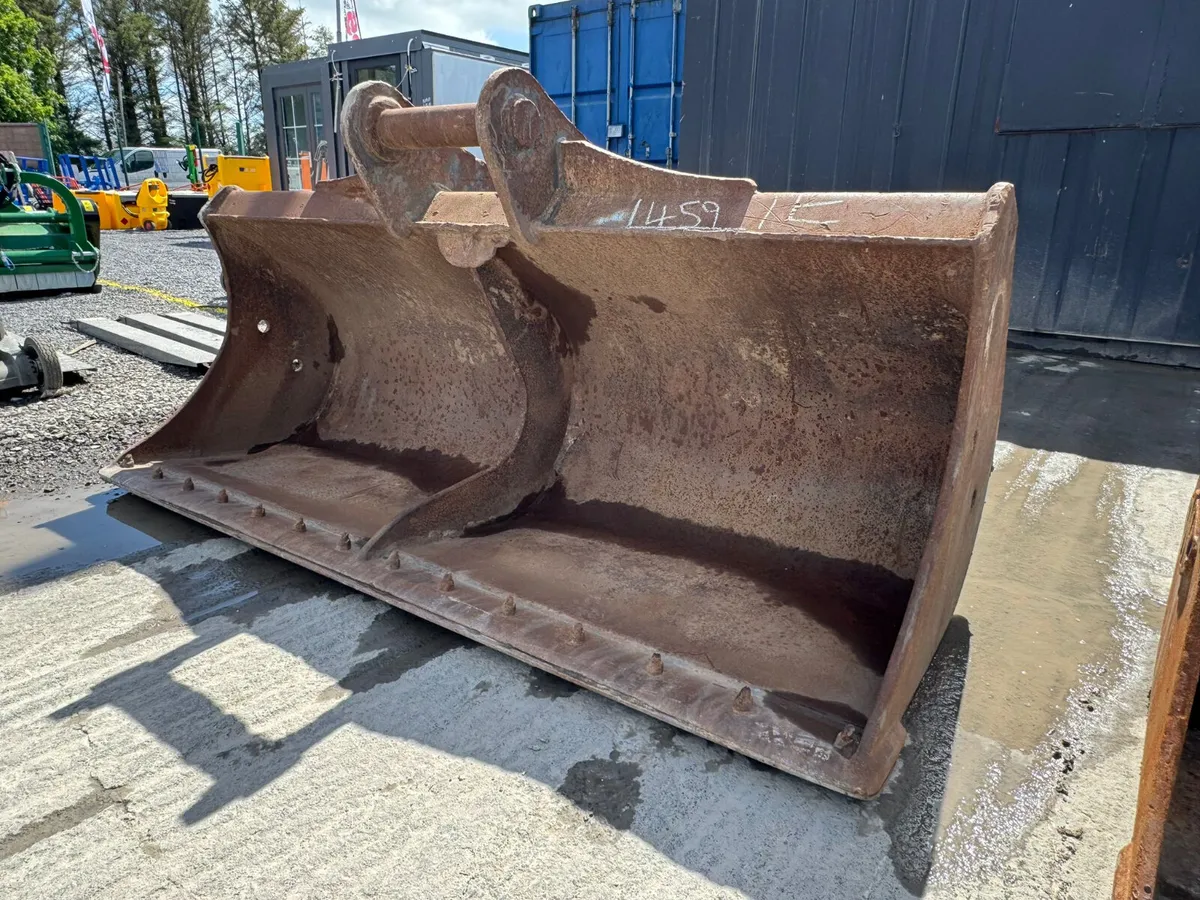 82"/2.1 Meter Grading Bucket 80MM Pin - Image 4