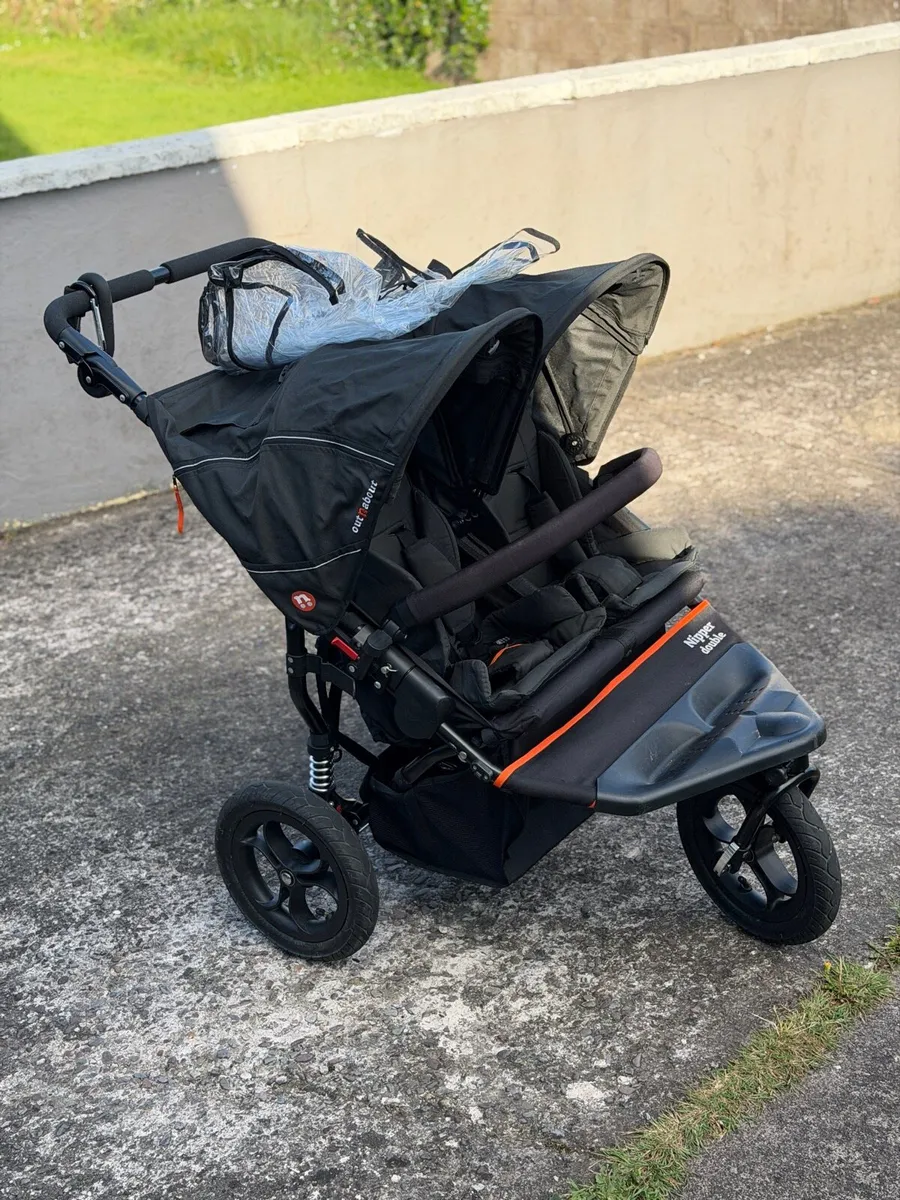 Out ‘n’ About V5 Double Nipper - Image 1