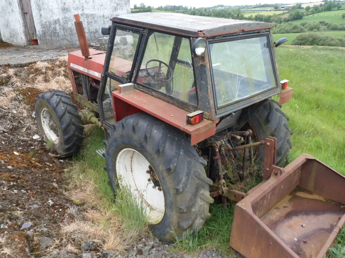 ZETOR CRYSTAL 12045 4WD TRACTOR - Image 3