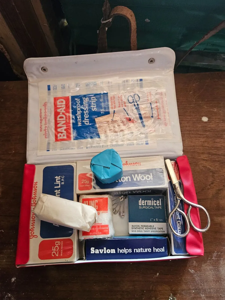 Vintage Johnson and Johnson First Aid Kit - Image 2