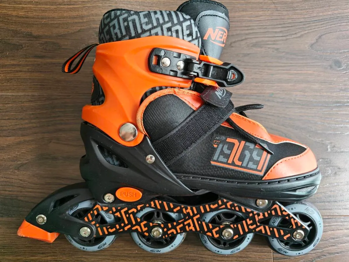 Nerf adjustable roller skates - Image 1