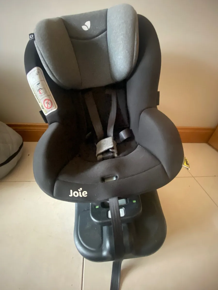 Car Seat - Image 1
