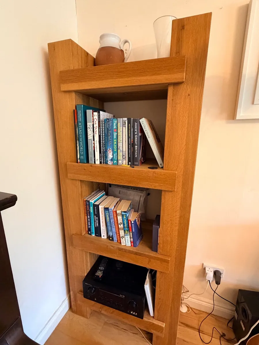 Oak Shelving unit