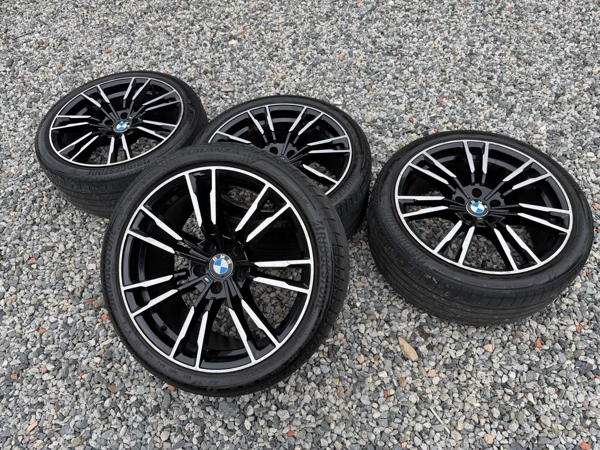 BMW G30 Alloys & Tyres - Image 1