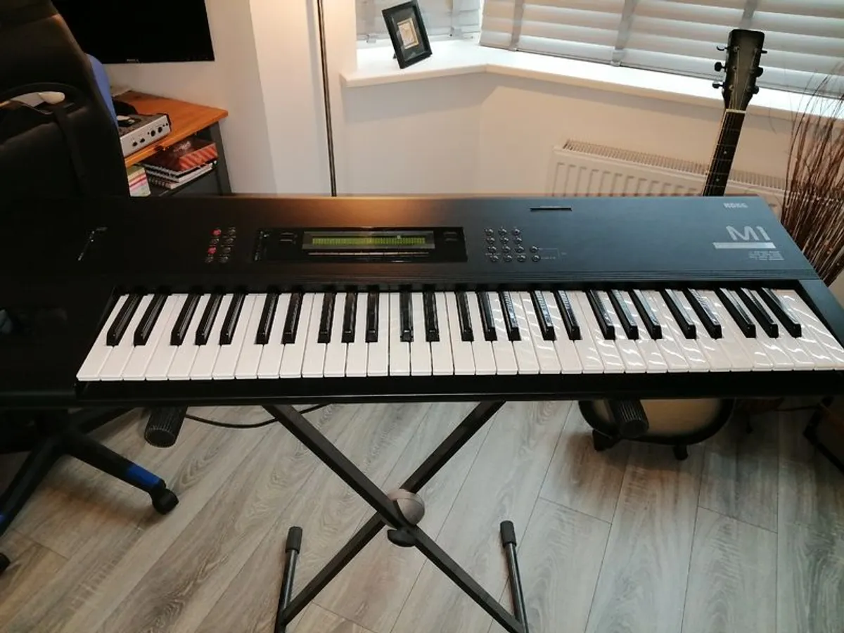 Korg M1 (extremely clean) - Image 3