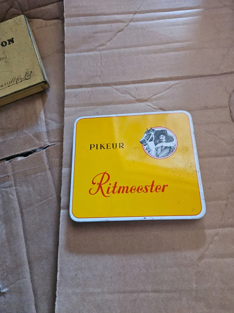 Vintage Ritmeester Cigarette Tin - Image 1