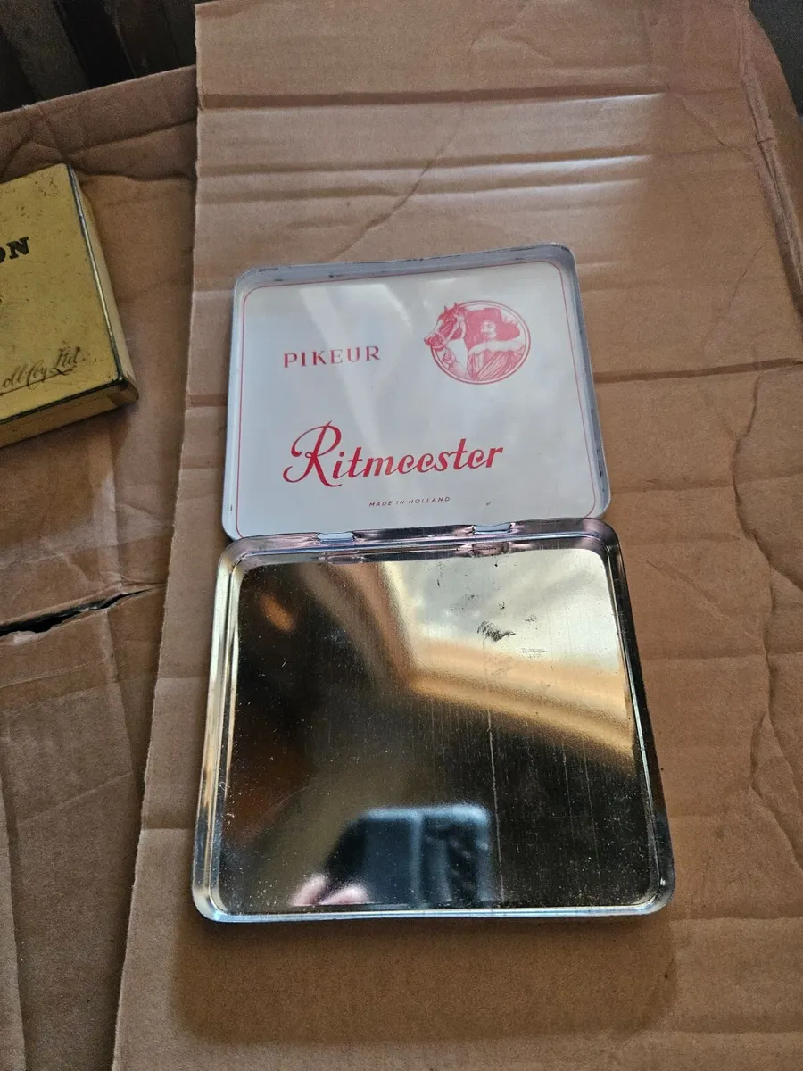 Vintage Ritmeester Cigarette Tin - Image 2