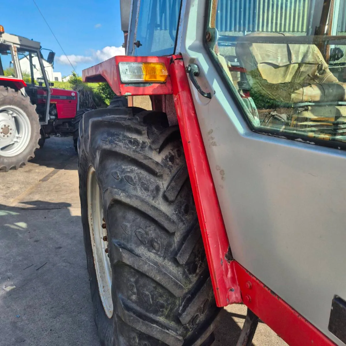Tractor - Image 3