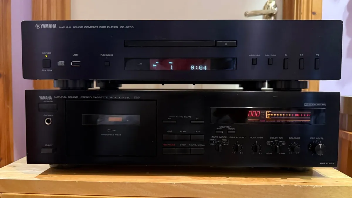Cd player and deck Yamaha - Image 2
