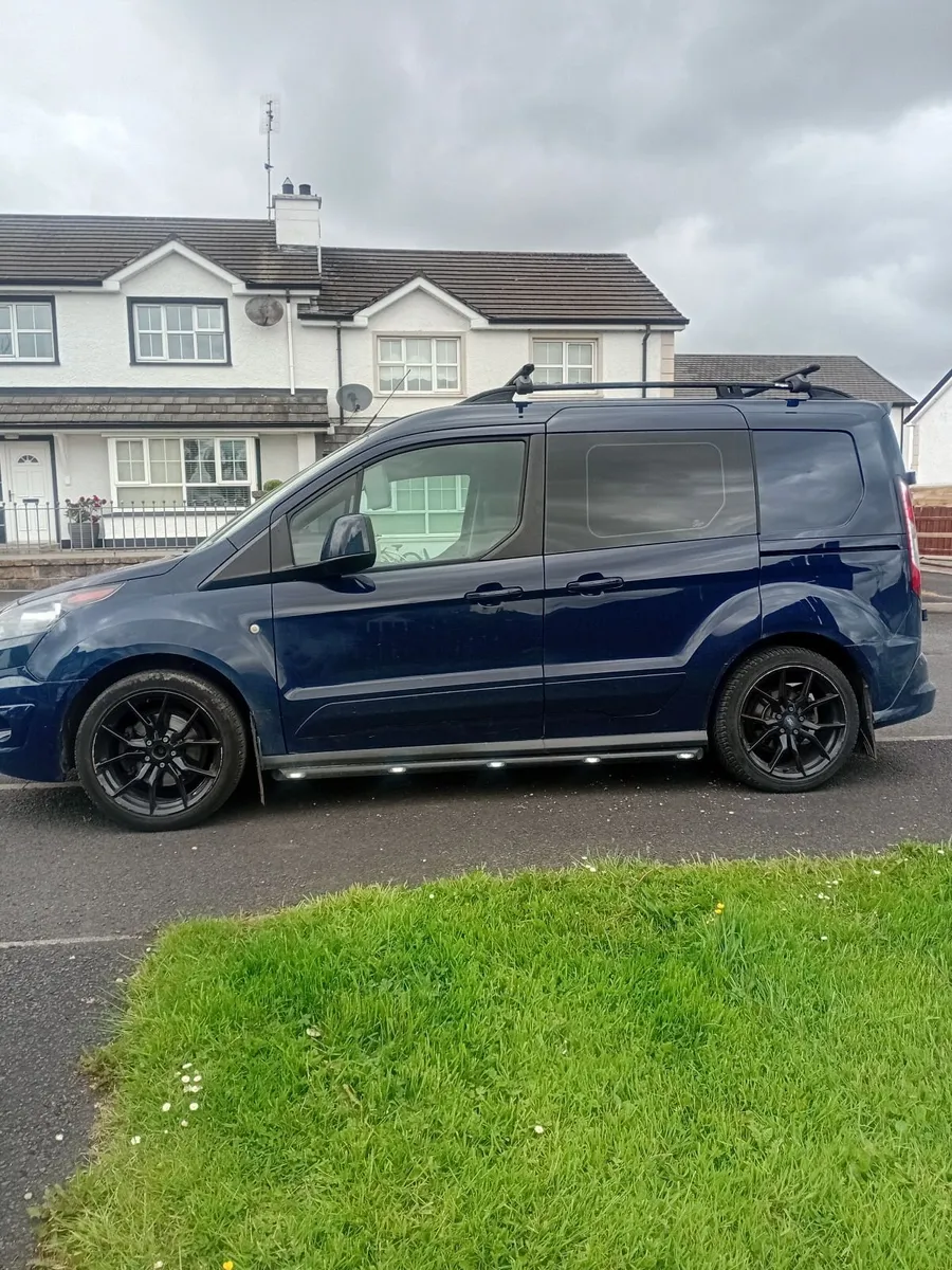 Ford Transit Connect 2018 - Image 4