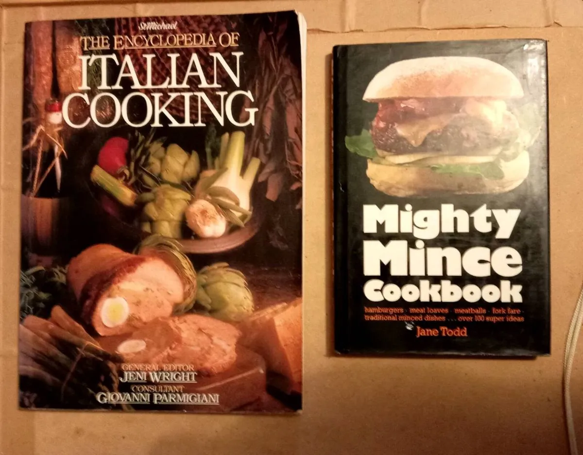 Ten Cookery Books - Image 4