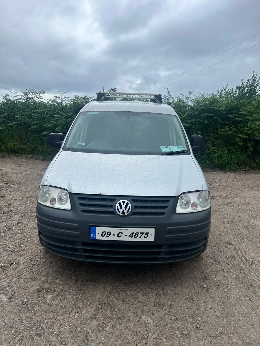2009 VW Caddy Van - Image 2