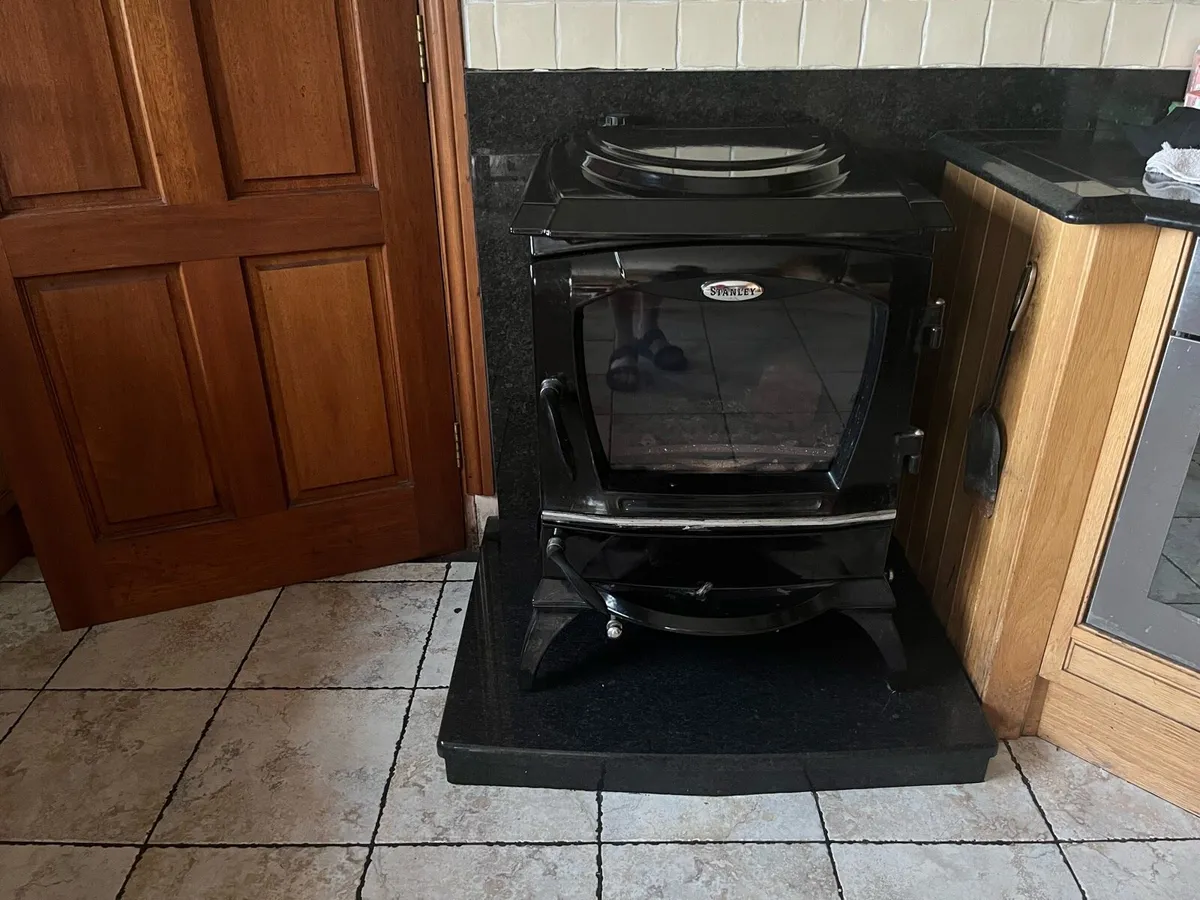 Stanley Reginald Solid Fuel Stove - Image 2