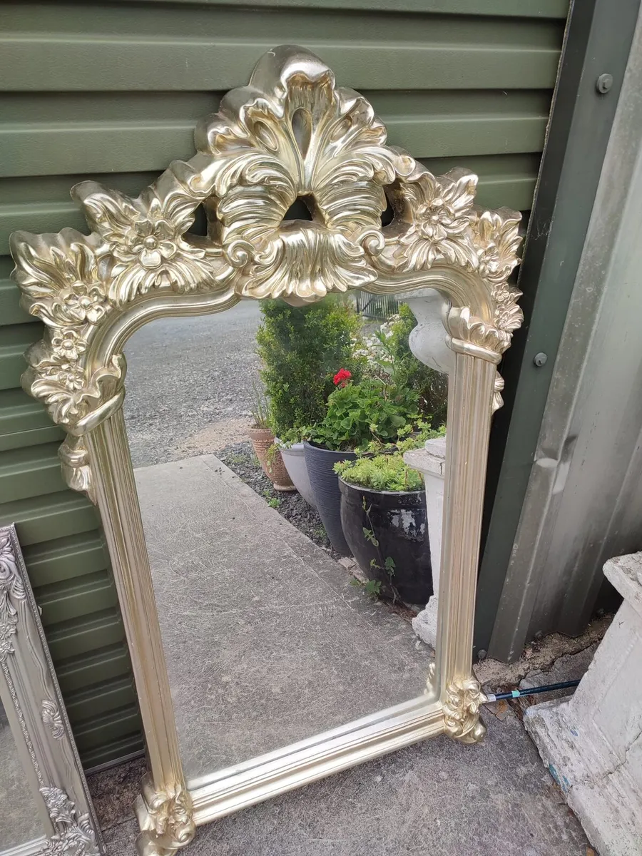 Mirrors - Image 4