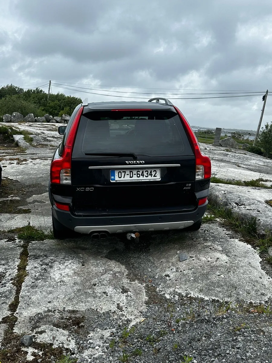 Volvo xc90 - Image 2