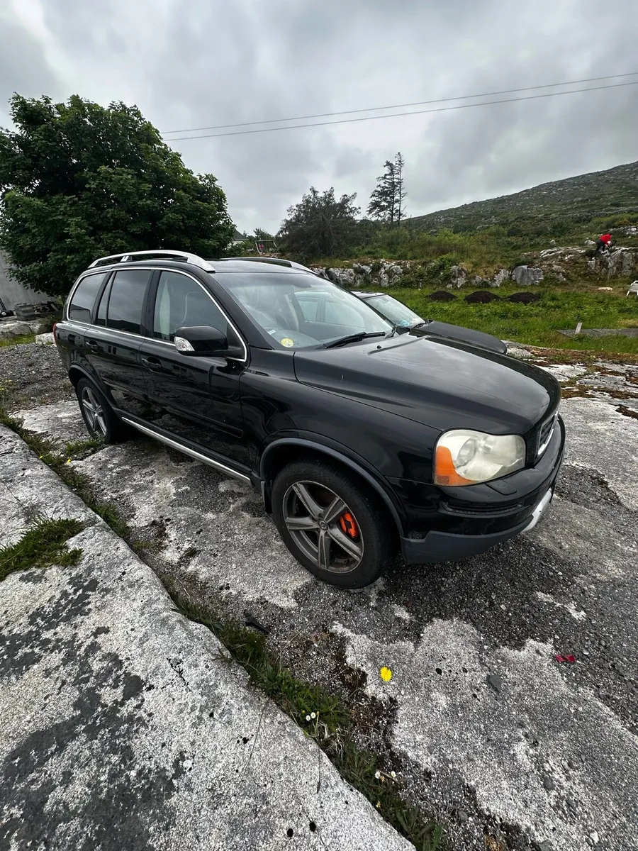 Volvo xc90 - Image 1