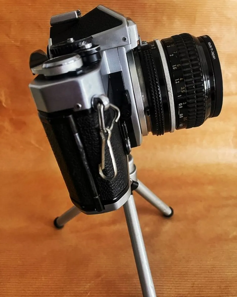 Classic Nikon FE with Nikkor 50mm f/2, Recently serviced, Serial No.4446830 - Image 3