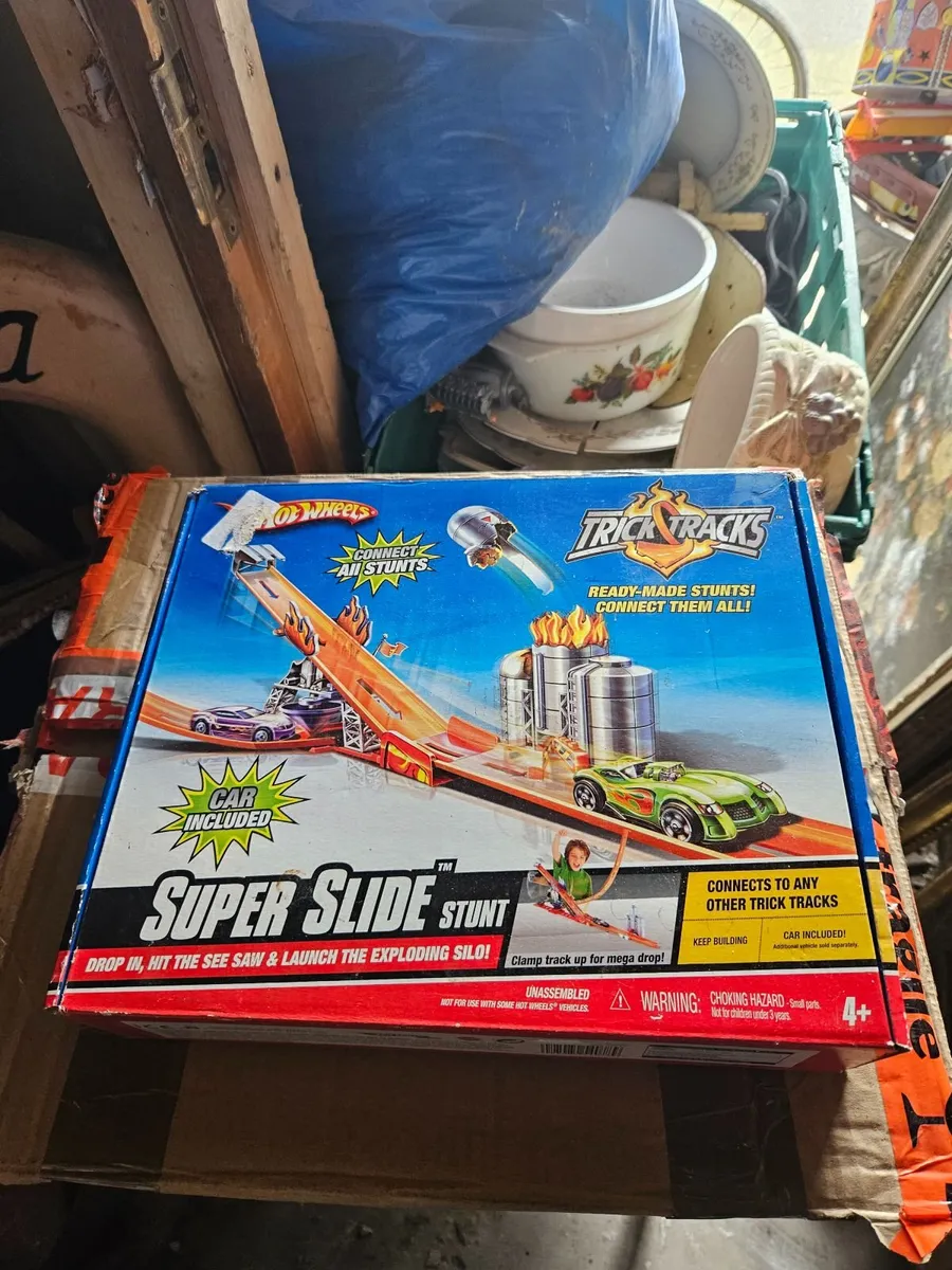 Corgi Hotwheels Race Track - Image 3