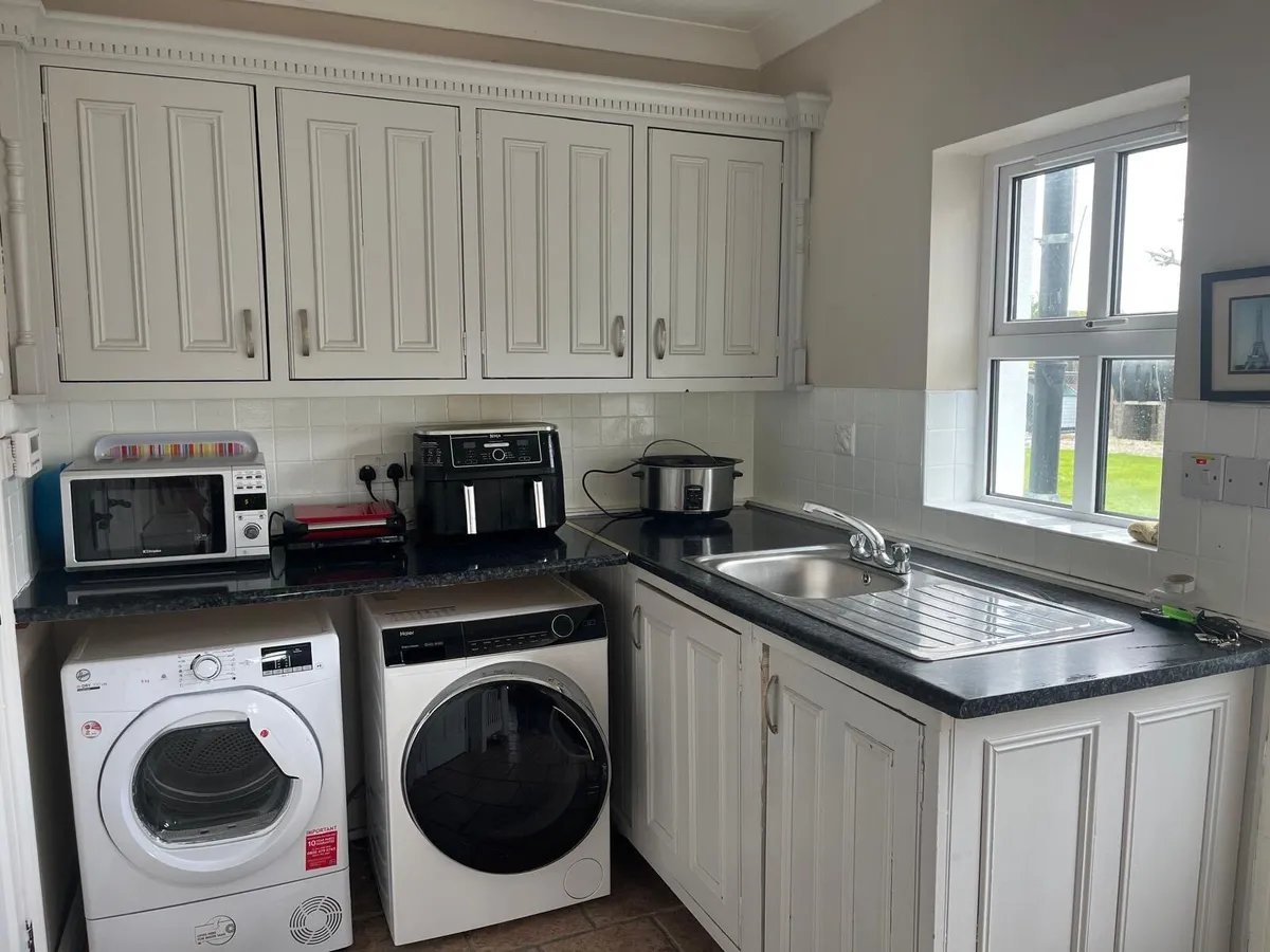 Kitchen - Image 4
