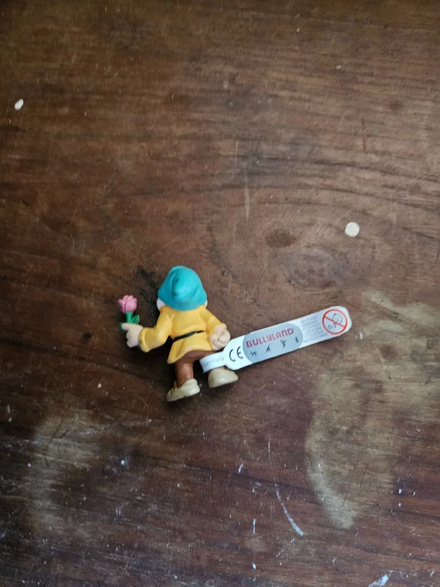 Bullyland Snow White and the Seven Dwarfs - Image 1
