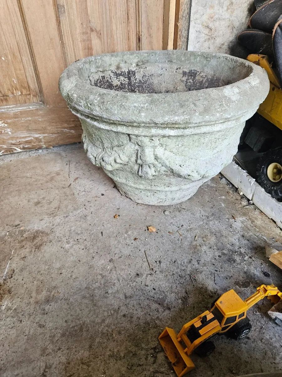 Vintage Garden Planter - Image 2