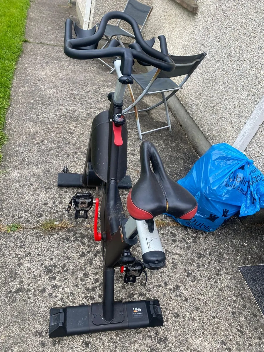 Matrix Exercise bike - Image 4