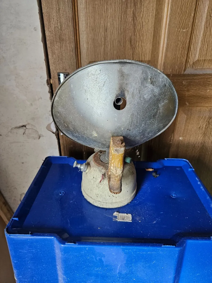Vintage Oil Parafin Heater - Image 4