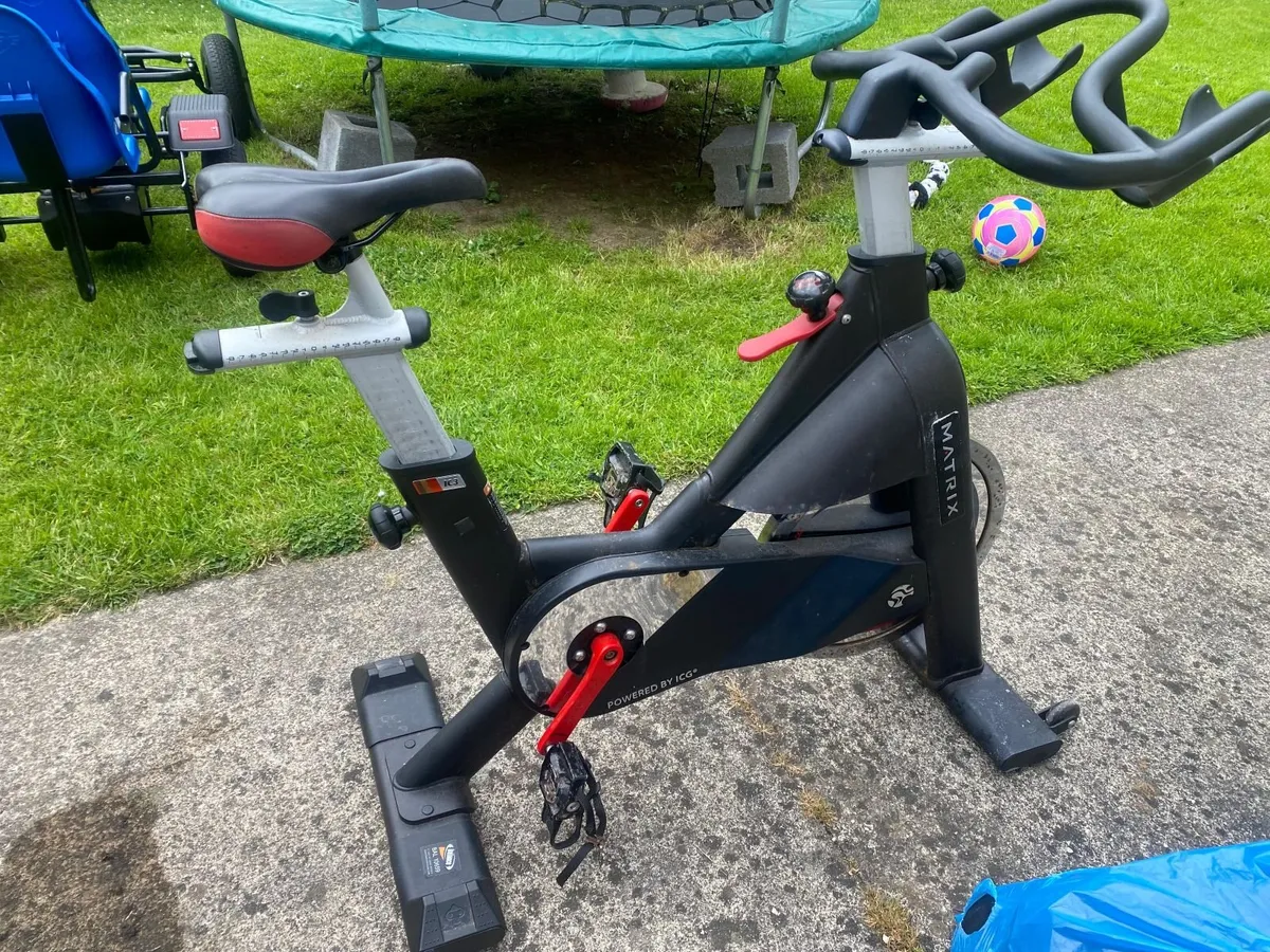 Matrix Exercise bike - Image 3