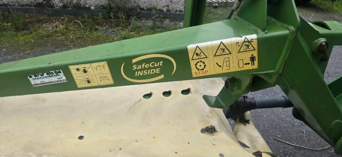 Krone Easy Cut 320 Safe cut bed - Image 4