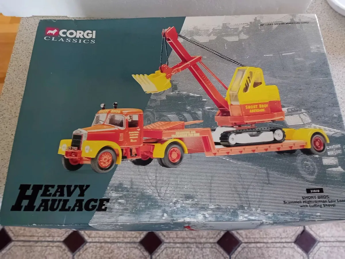 Corgi Scammell Low Loader & Digger - Image 4