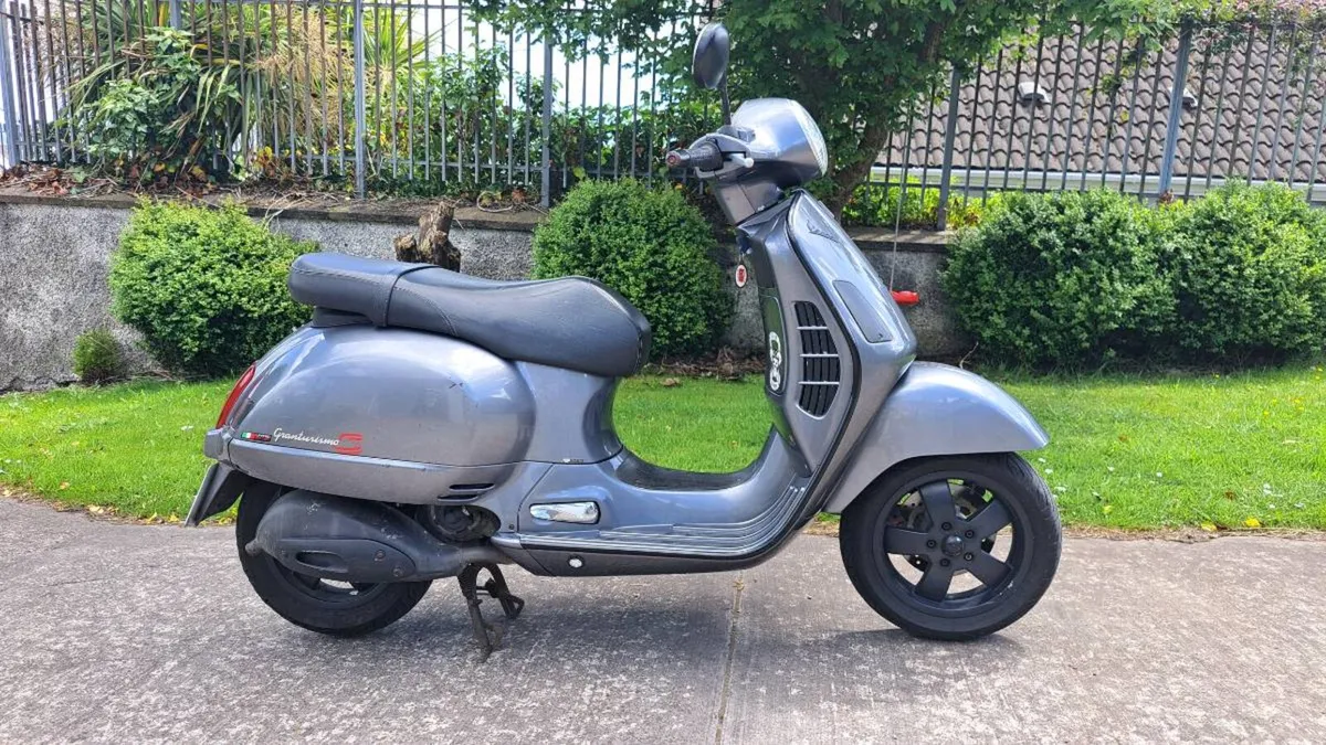 Vespa Gt125 Granturismo 2003 - Image 1