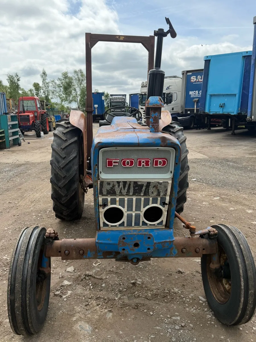 Ford 4000 & Ford 3000 Force - Image 1
