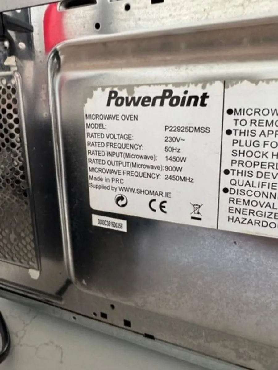 PowerPoint 900W Microwave - Image 3