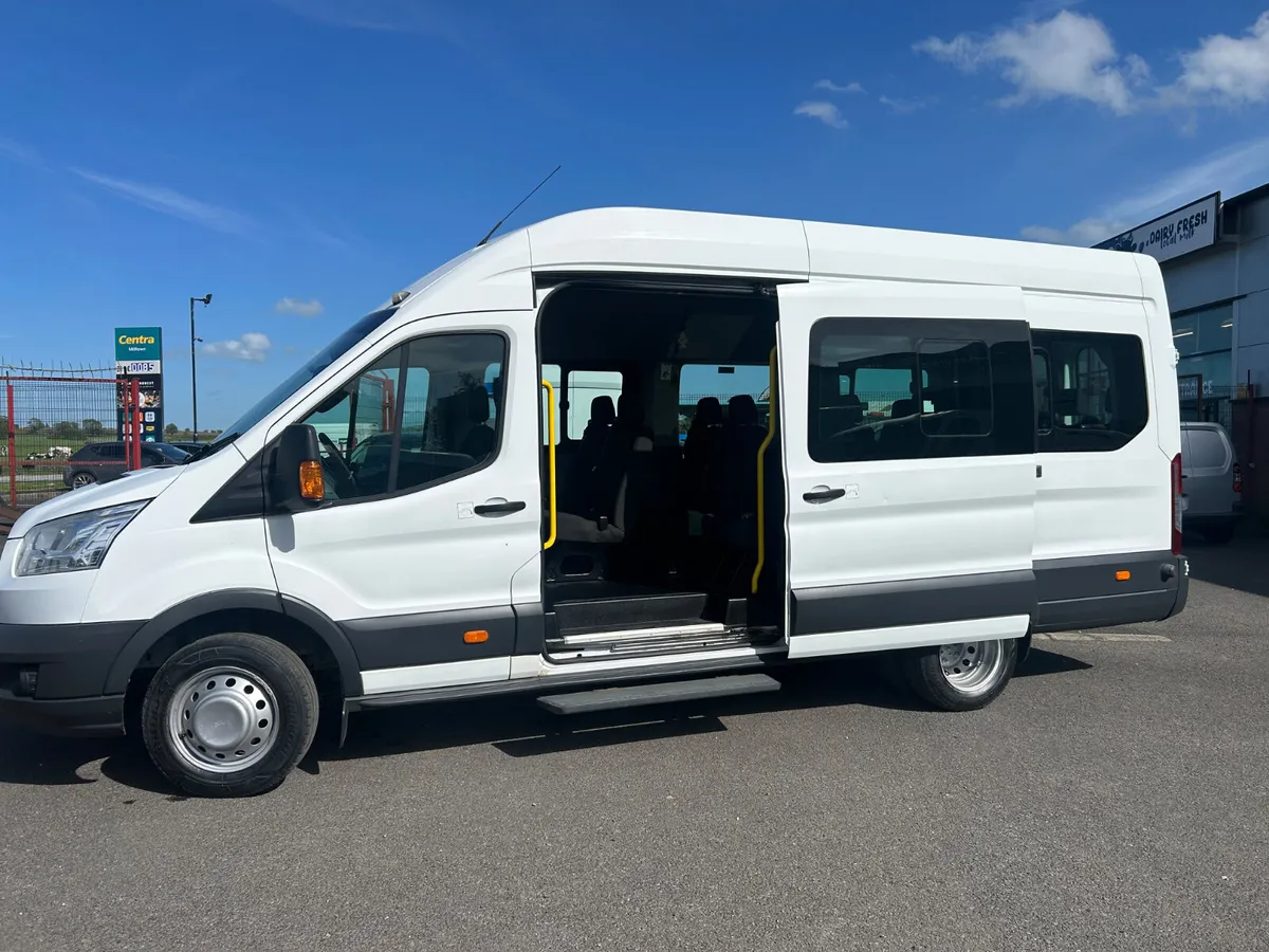 2015 Ford Transit TDCi 17 seat mini bus - Image 2