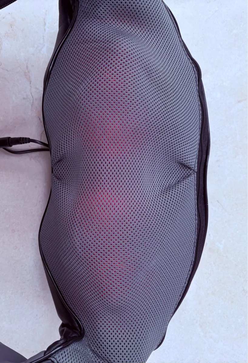 Shiatsu Shoulder and Back Massager - Image 2