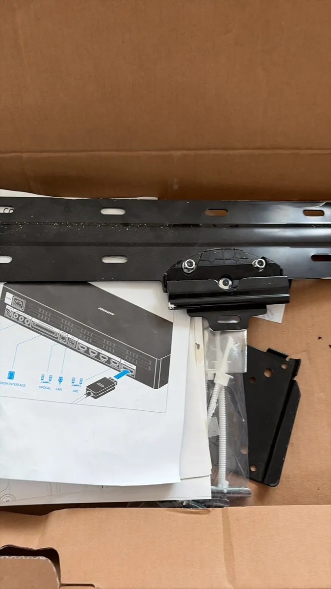 Samsung no gap wall mount - Image 2
