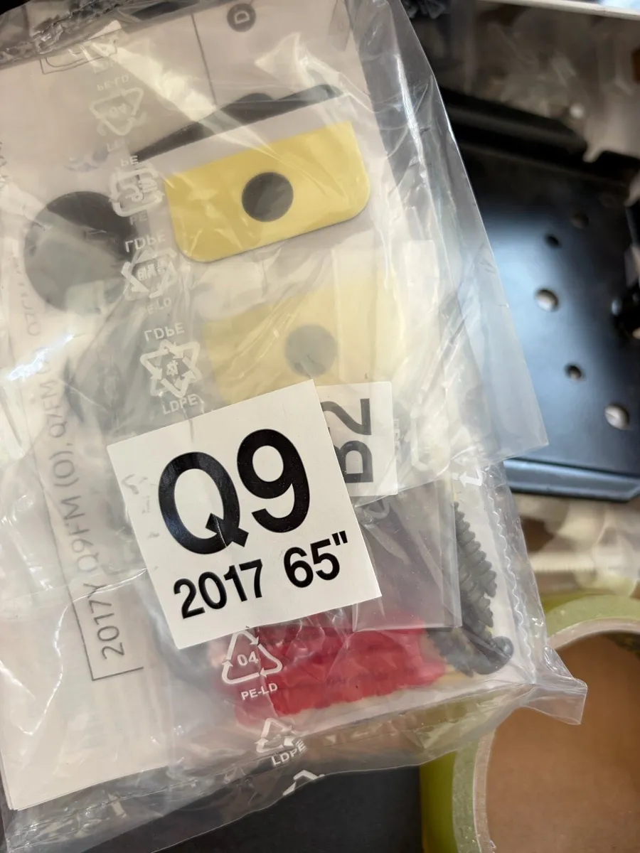 Samsung no gap wall mount - Image 4
