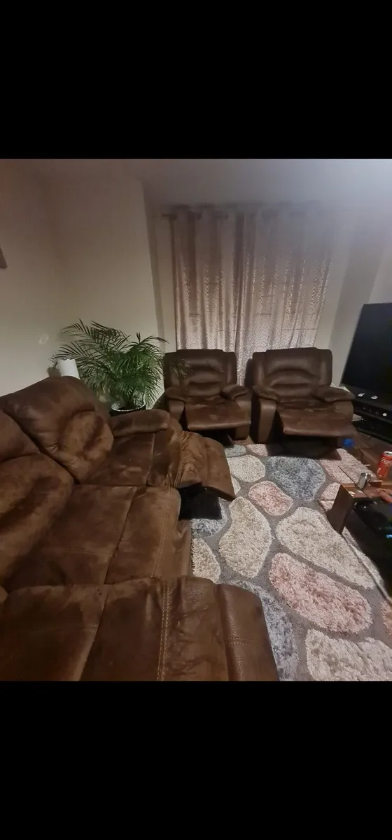 Recliner sofa 3+2 - Image 4