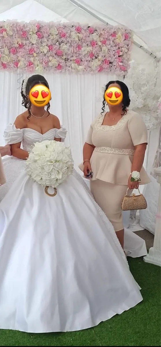Wedding dress - Image 3