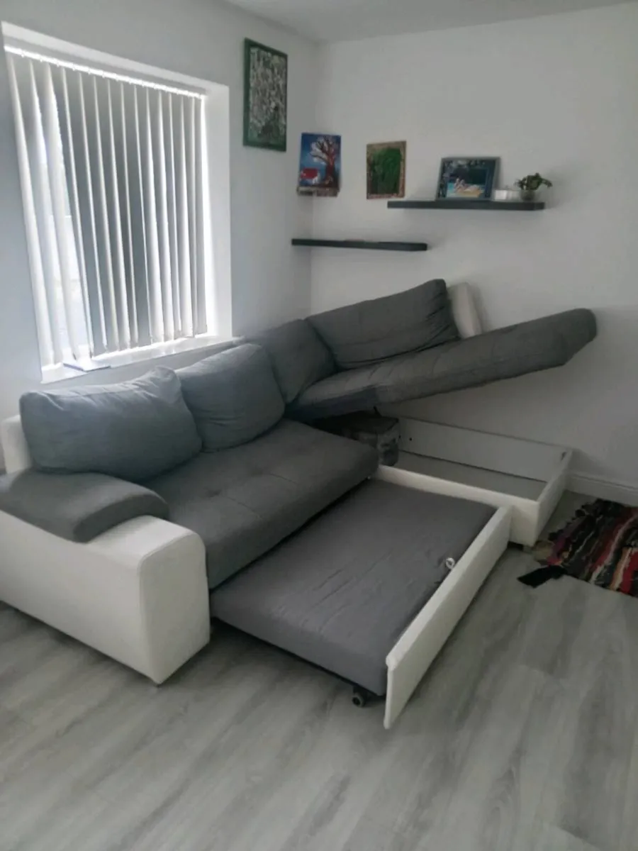 Sofa - Image 2