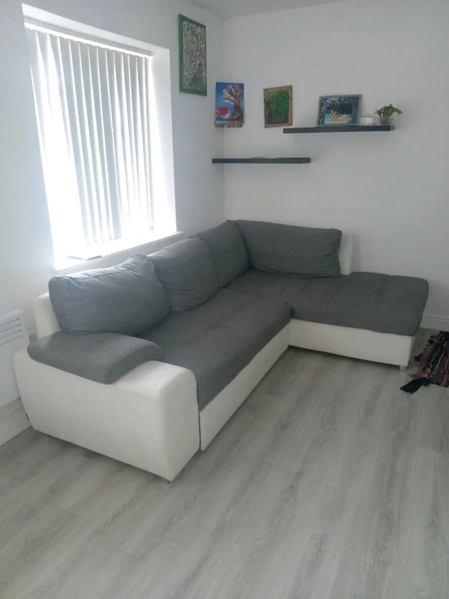 Sofa - Image 3