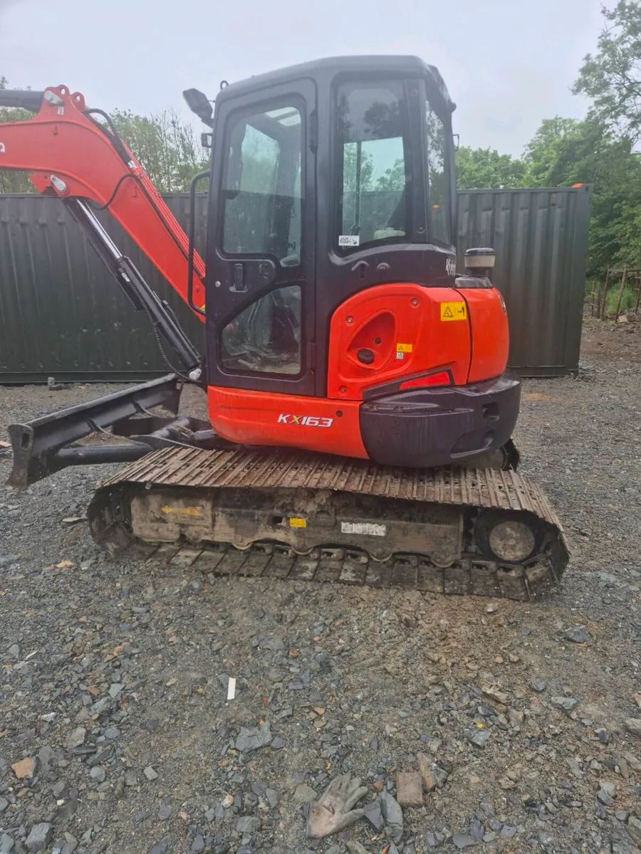 Kubota u55 digger - Image 3