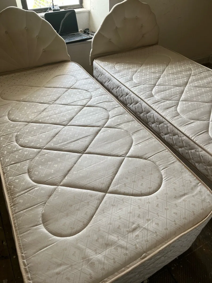 Single Beds x2