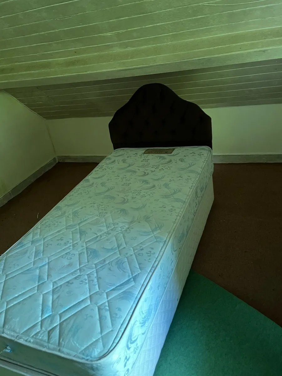 Single Bed - Image 1