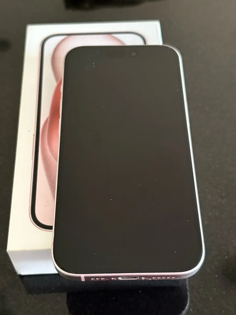 iPhone 15 128gb - Image 1