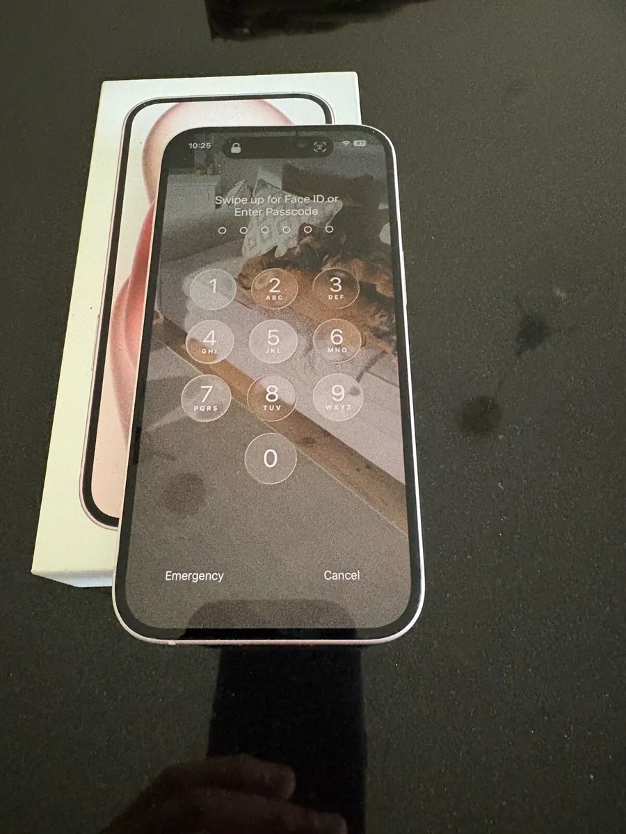 iPhone 15 128gb - Image 2