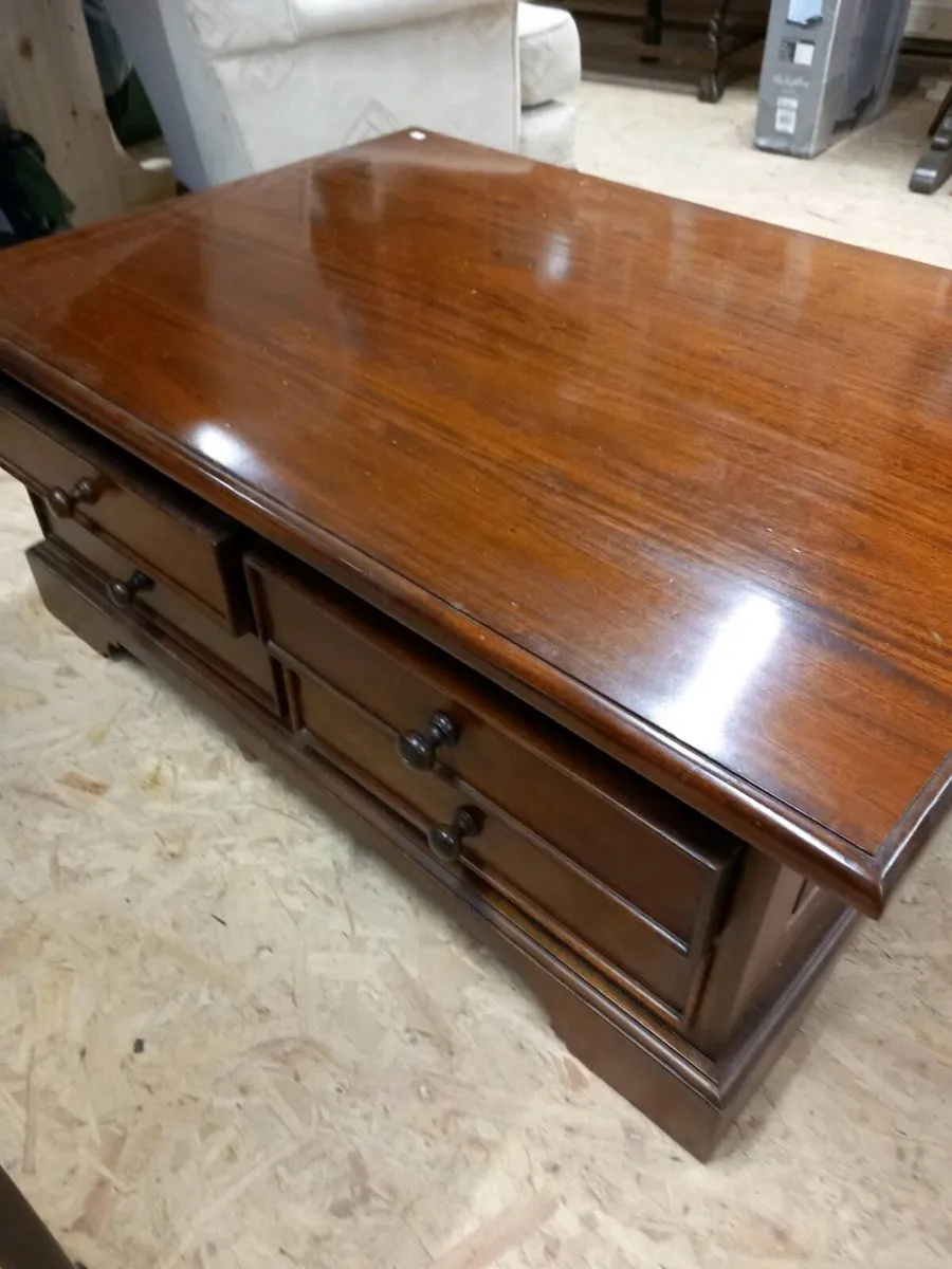 Mahogany Coffee table - Image 1